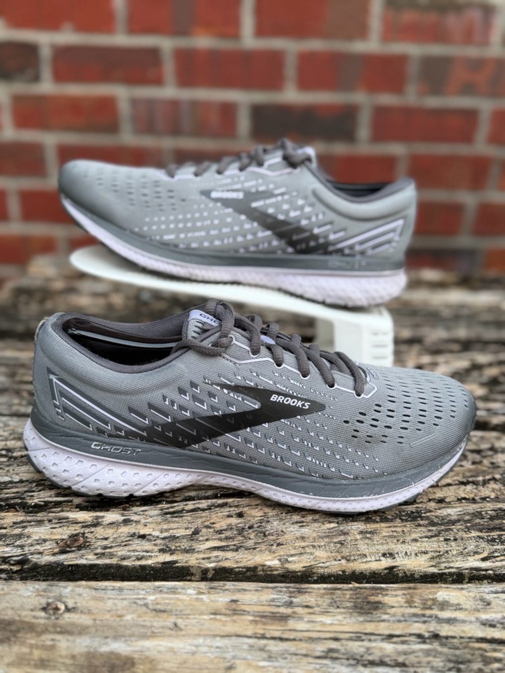 Brooks Ghost 13 Women’s Size 9 Gray Lace Up Running Shoes X1   ***See Note - Picture 7 of 15